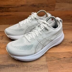 Asics Gel Kayano 32 women  Size 9 Running Shoes White Pure Silver